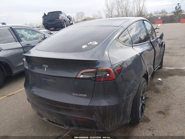 7SAYGDEF0NF455025 Tesla Model Y Performance Dual Motor All-wheel Drive