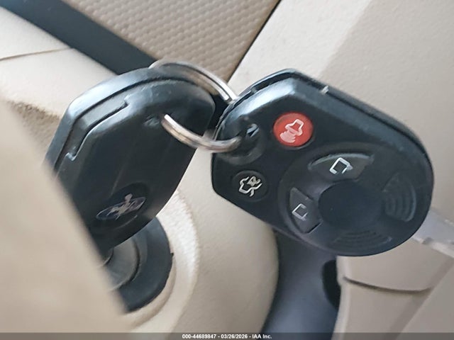 44689847 :رقم المزاد ، 1FMCU9EG4BKC40358 vin ، 2011 Ford Escape Limited مزاد بيع
