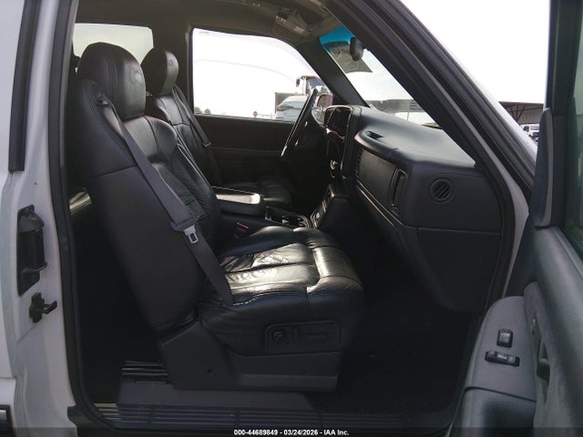 Продажа на аукционе авто 2000 Chevrolet Silverado 1500 Lt, vin: 2GCEC19T2Y1284117, номер лота: 44689849