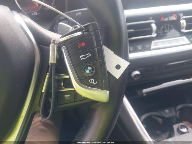 3MW5R1J07N8C30130 BMW 330I