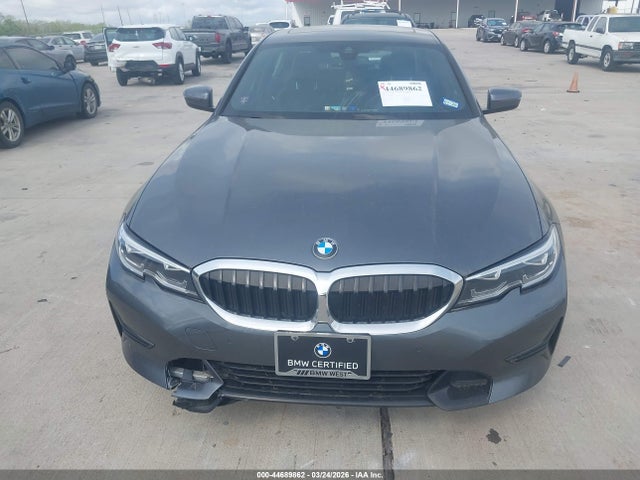 3MW5R1J07N8C30130 BMW 330I