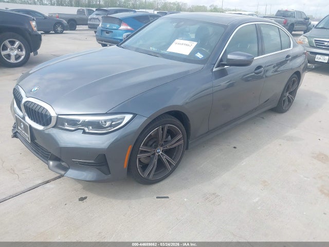 3MW5R1J07N8C30130 BMW 330I