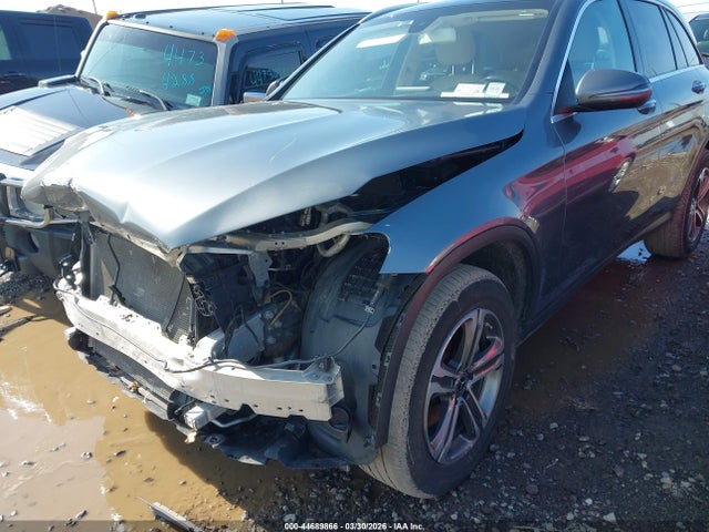 Продажа на аукционе авто 2018 Mercedes-benz Glc 300 4matic, vin: WDC0G4KB4JV087949, номер лота: 44689866