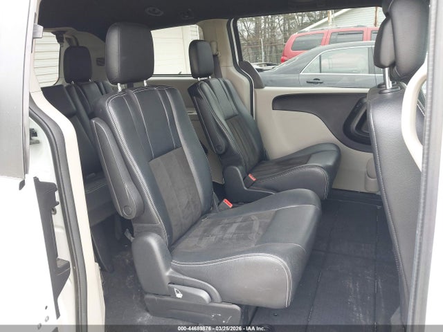 Продажа на аукционе авто 2019 Dodge Grand Caravan Sxt, vin: 2C4RDGCG6KR765834, номер лота: 44689876
