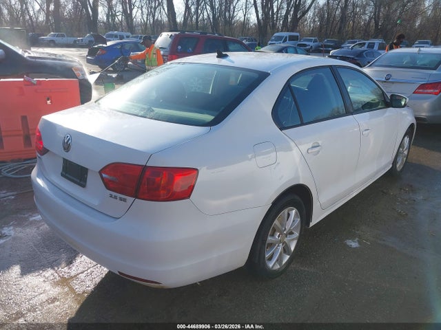 Продаж на аукціоні авто 2012 Volkswagen Jetta 2.5l Se, vin: 3VWBP7AJ9CM318816, номер лоту: 44689906