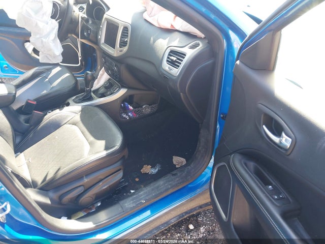 2021 JEEP COMPASS 3C4NJDEB6MT513914 Photo 4