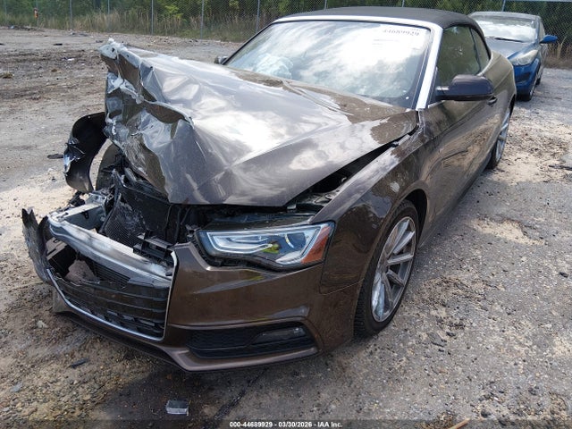 44689929 :رقم المزاد ، WAUWFAFH9FN008117 vin ، 2015 Audi A5 2.0t Premium مزاد بيع