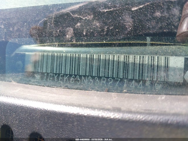 2003 Cadillac Escalade Standard მანქანა იყიდება აუქციონზე, vin: 1GYEK63N33R271445, აუქციონის ნომერი: 44689950