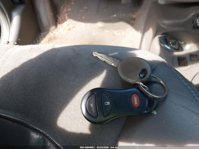 2001 Chrysler Pt Cruiser მანქანა იყიდება აუქციონზე, vin: 3C8FY4BB61T527570, აუქციონის ნომერი: 44689951