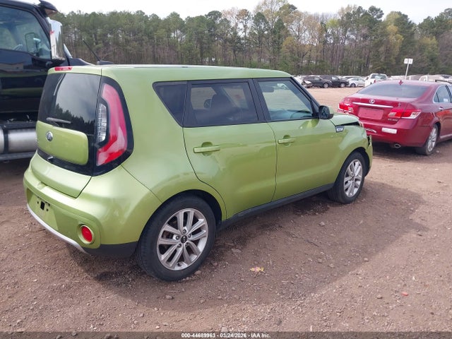 44689963 :رقم المزاد ، KNDJP3A52J7901276 vin ، 2018 Kia Soul + مزاد بيع