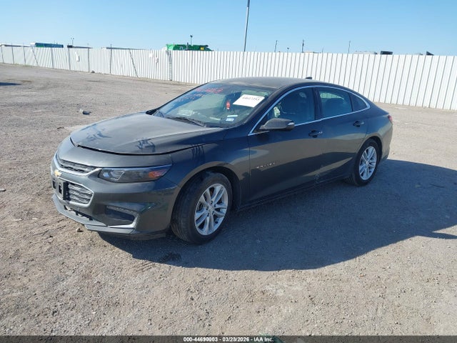 2018 CHEVROLET MALIBU 1G1ZD5ST8JF105697 Photo 1