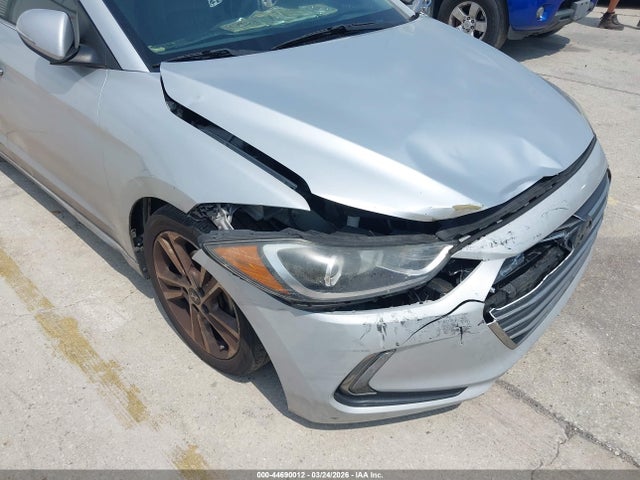 Aukcja sprzedaży 2017 Hyundai Elantra Limited, vin: 5NPD84LF1HH065732, numer aukcji: 44690012