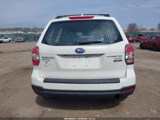 44690015 :رقم المزاد ، JF2SJABC1GH450868 vin ، 2016 Subaru Forester 2.5i مزاد بيع