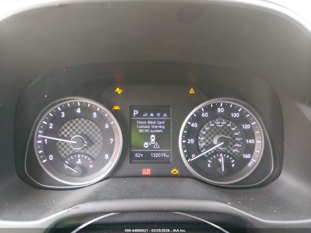 2020 Hyundai Elantra Sel მანქანა იყიდება აუქციონზე, vin: 5NPD84LF8LH613461, აუქციონის ნომერი: 44690021