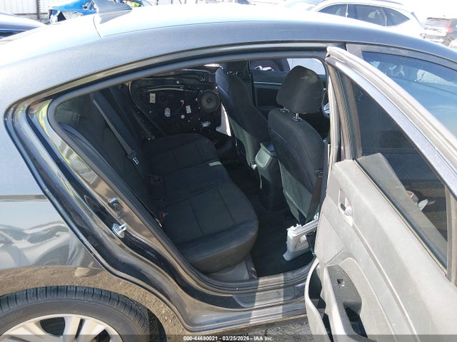 2020 Hyundai Elantra Sel მანქანა იყიდება აუქციონზე, vin: 5NPD84LF8LH613461, აუქციონის ნომერი: 44690021