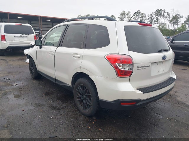 2015 Subaru Forester 2.5i Premium მანქანა იყიდება აუქციონზე, vin: JF2SJAGC1FH835841, აუქციონის ნომერი: 44690025