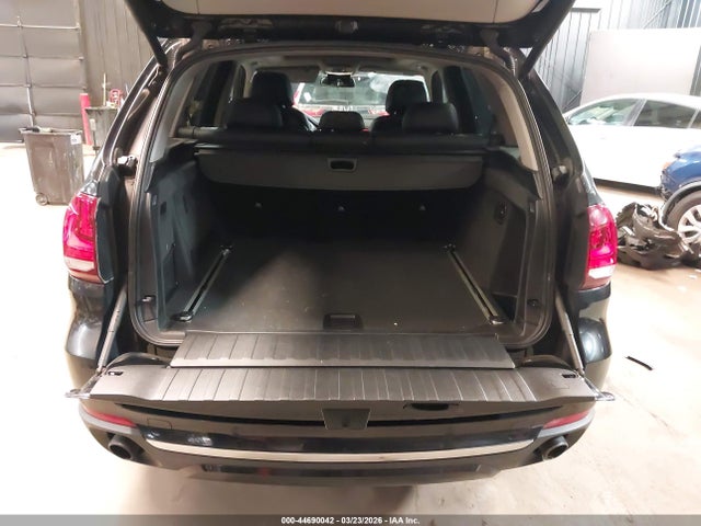 44690042 :رقم المزاد ، 5UXKR0C52E0K43563 vin ، 2014 Bmw X5 Xdrive35i مزاد بيع