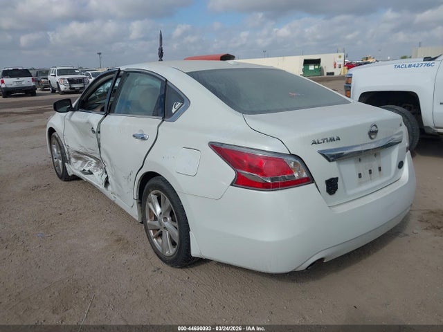 1N4AL3AP6FN359735 Nissan Altima 2.5 Sl