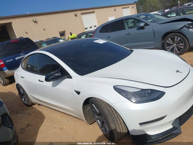 Продаж на аукціоні авто 2021 Tesla Model 3 Standard Range Plus Rear-wheel Drive, vin: 5YJ3E1EA5MF017437, номер лоту: 44690104