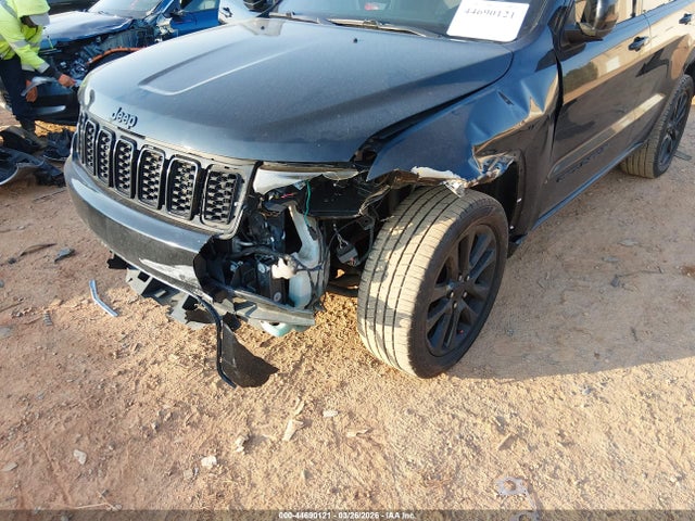44690121 :رقم المزاد ، 1C4RJEAG1HC716283 vin ، 2017 Jeep Grand Cherokee Altitude 4x2 مزاد بيع