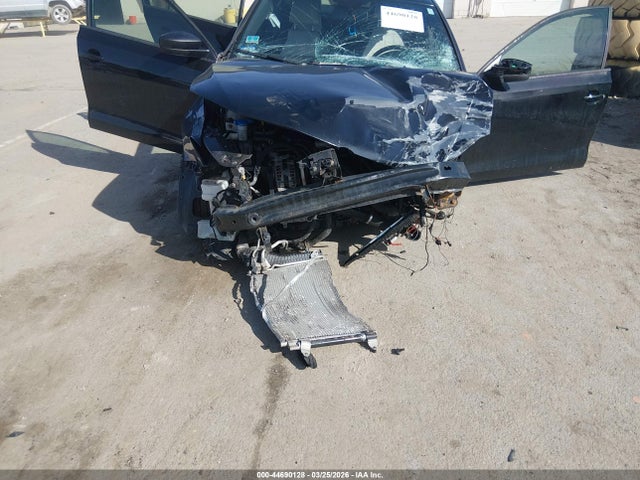 Продаж на аукціоні авто 2015 Volkswagen Jetta 1.8t Sport, vin: 3VWD17AJ7FM221113, номер лоту: 44690128