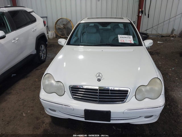 Продаж на аукціоні авто 2003 Mercedes-benz C 230 Kompressor Sport, vin: WDBRF40J03F417351, номер лоту: 44690146