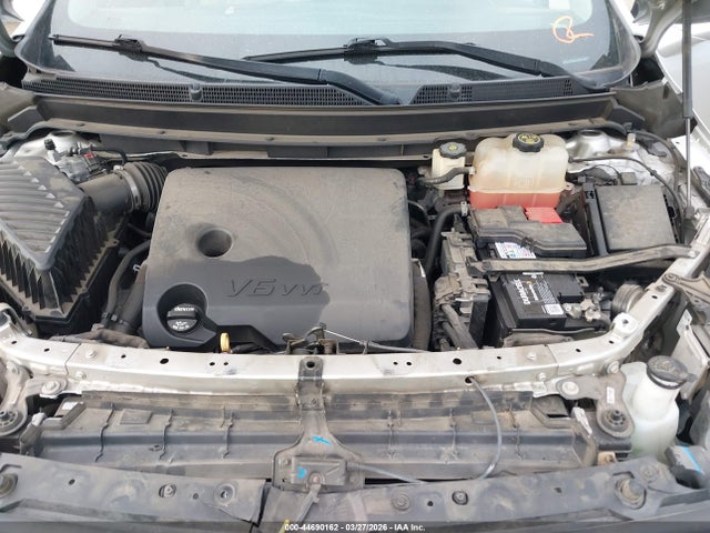 44690162 :رقم المزاد ، 5GAERBKW6JJ217106 vin ، 2018 Buick Enclave Essence مزاد بيع