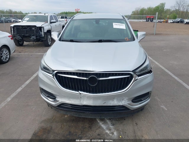 44690162 :رقم المزاد ، 5GAERBKW6JJ217106 vin ، 2018 Buick Enclave Essence مزاد بيع