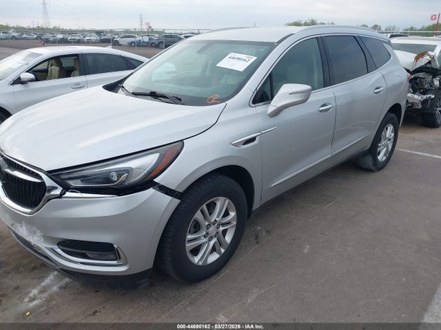 44690162 :رقم المزاد ، 5GAERBKW6JJ217106 vin ، 2018 Buick Enclave Essence مزاد بيع