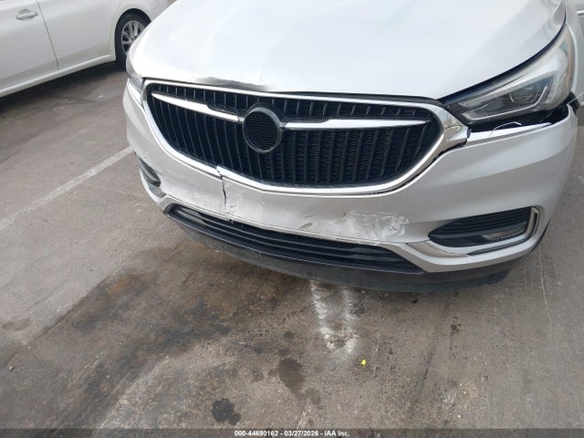 44690162 :رقم المزاد ، 5GAERBKW6JJ217106 vin ، 2018 Buick Enclave Essence مزاد بيع