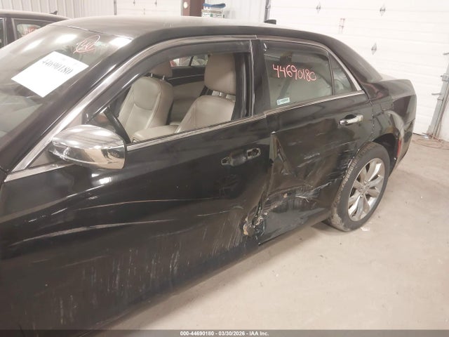 2018 CHRYSLER 300 2C3CCAKG6JH170384 Photo 5