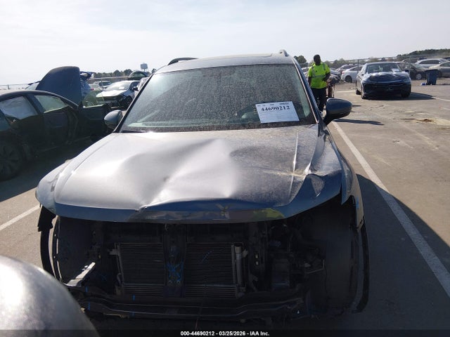 44690212 :رقم المزاد ، 3VV3B7AX2JM214368 vin ، 2018 Volkswagen Tiguan 2.0t Se/2.0t Sel مزاد بيع