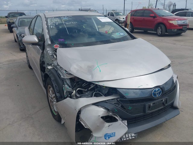 JTDKAMFP4M3195493 Toyota Prius Prime Le