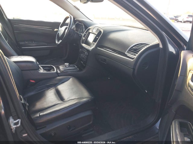 2016 CHRYSLER 300 2C3CCAAG5GH206933 Photo 4