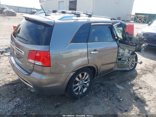 44690246 :رقم المزاد ، 5XYKW4A27CG265768 vin ، 2012 Kia Sorento Sx V6 مزاد بيع