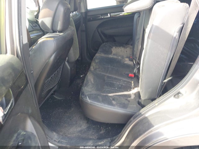 44690246 :رقم المزاد ، 5XYKW4A27CG265768 vin ، 2012 Kia Sorento Sx V6 مزاد بيع