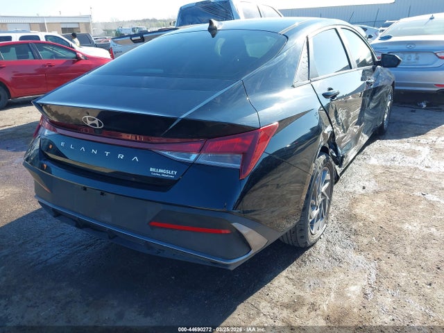2024 Hyundai Elantra Sel მანქანა იყიდება აუქციონზე, vin: KMHLM4DG1RU654328, აუქციონის ნომერი: 44690272