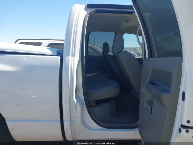 44690280 :رقم المزاد ، 1D7HA18N46S647400 vin ، 2006 Dodge Ram 1500 Slt مزاد بيع