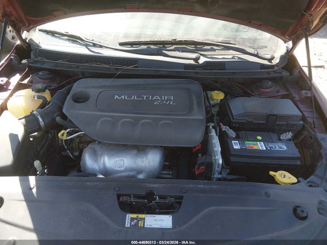 2015 Chrysler 200 Limited მანქანა იყიდება აუქციონზე, vin: 1C3CCCAB9FN541408, აუქციონის ნომერი: 44690313