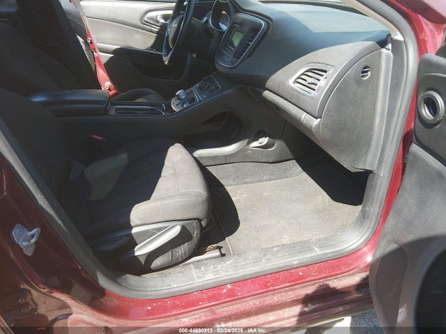 2015 Chrysler 200 Limited მანქანა იყიდება აუქციონზე, vin: 1C3CCCAB9FN541408, აუქციონის ნომერი: 44690313