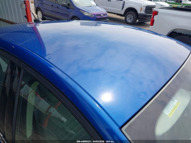 3FA6P0UU2JR100806 Ford Fusion Hybrid S