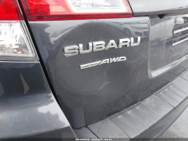 44690328 :رقم المزاد ، 4S4BRCKC6D3235266 vin ، 2013 Subaru Outback 2.5i Limited مزاد بيع