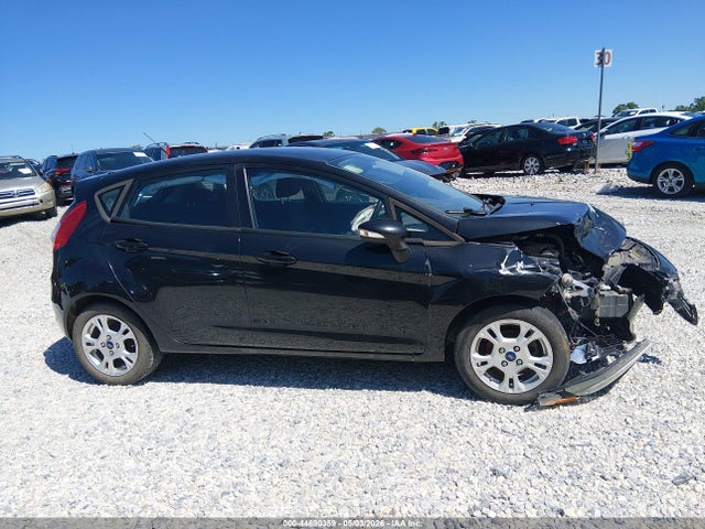 2014 Ford Fiesta Se მანქანა იყიდება აუქციონზე, vin: 3FADP4EJ3EM111819, აუქციონის ნომერი: 44690359