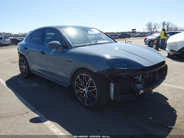 2024 PORSCHE CAYENNE E-HYBRID COUPE WP1BM2AY9RDA71098