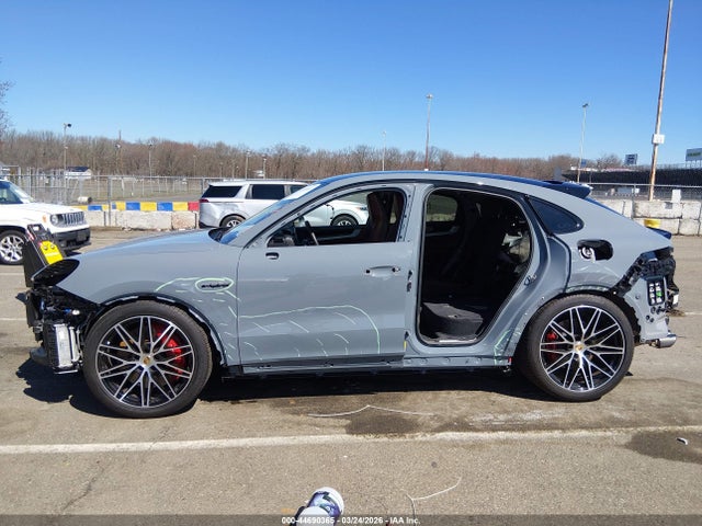 WP1BM2AY9RDA71098 Porsche Cayenne E-hybrid Coupe Turbo