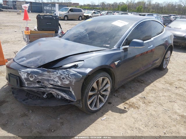 2019 Tesla Model 3 Long Range/performance მანქანა იყიდება აუქციონზე, vin: 5YJ3E1EB9KF452063, აუქციონის ნომერი: 44690375