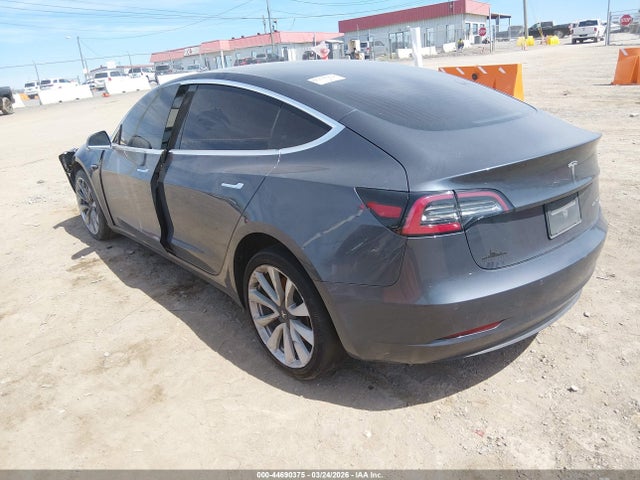 2019 Tesla Model 3 Long Range/performance მანქანა იყიდება აუქციონზე, vin: 5YJ3E1EB9KF452063, აუქციონის ნომერი: 44690375