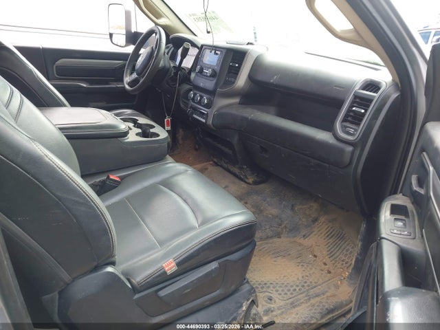 2020 Ram 3500 Chassis Tradesman/slt მანქანა იყიდება აუქციონზე, vin: 3C7WRSBL9LG103326, აუქციონის ნომერი: 44690393