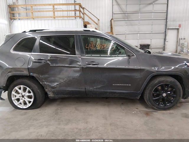 Продажа на аукционе авто 2016 Jeep Cherokee Latitude, vin: 1C4PJMCB5GW248431, номер лота: 44690395