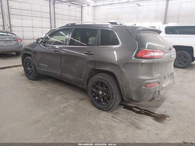 Продажа на аукционе авто 2016 Jeep Cherokee Latitude, vin: 1C4PJMCB5GW248431, номер лота: 44690395